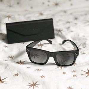 Privé Revaux ”The Classic” Sunglasses 🖤